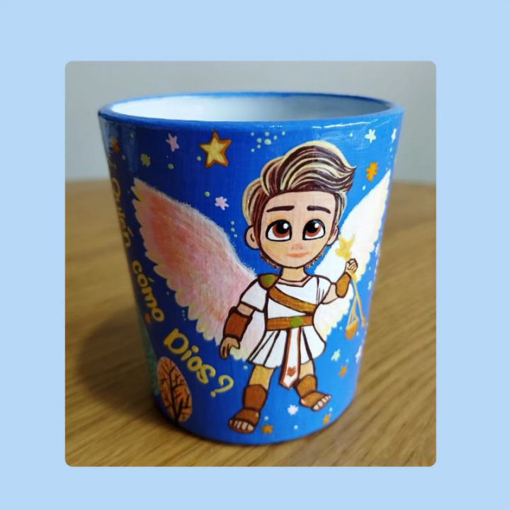 Detalle pintado a mano con mucho cariño a San Miguel Arcangel - Regalo
