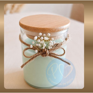 Vela personalizada con fragancia a limón para recordatorios de boda.